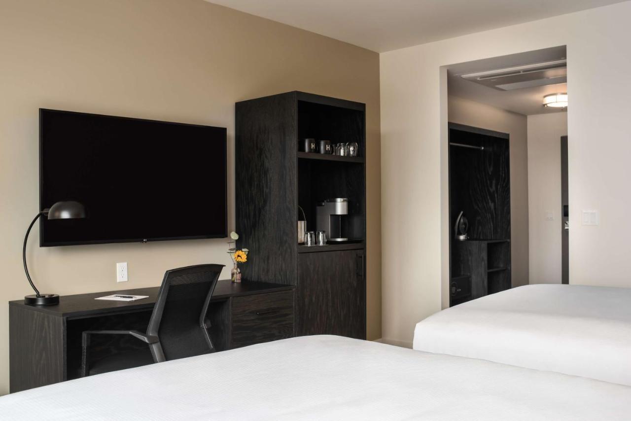 Holman Riverfront Park Hotel Salem, Tapestry By Hilton エクステリア 写真